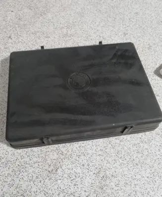 BMW 5 E34 Fuse box cover 1374029