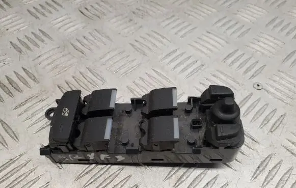 Jaguar XF Electric window control switch AW9314540AC
