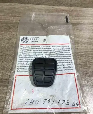 Volkswagen Golf III Brake pedal 1h0721173