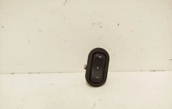 Opel Zafira A Electric window control switch