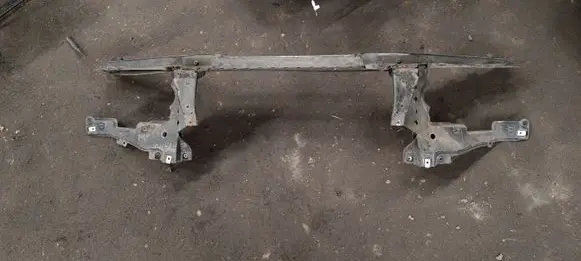 BMW X5 E53 Bottom radiator support slam panel 