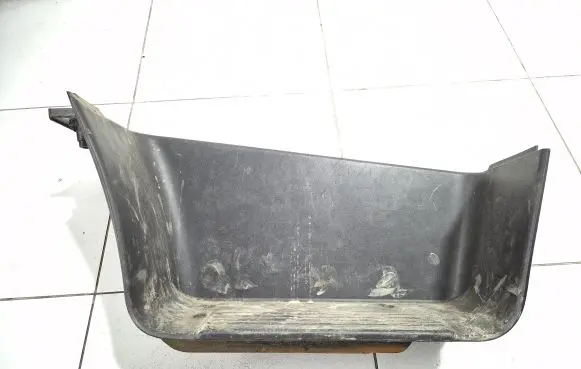 Citroen Jumper Front sill trim cover 130582807