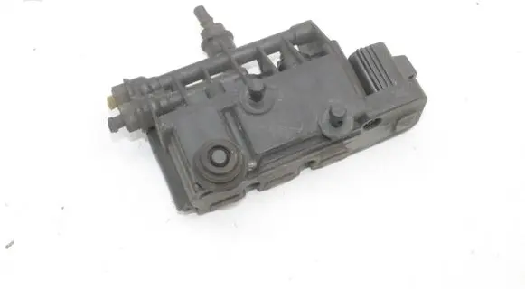 Land Rover Range Rover Sport L320 Air suspension control unit module (rear) 