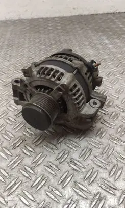 Toyota Avensis T250 Generator/alternator 401821912