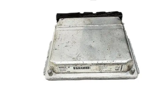 Volvo S70 V70 V70 XC Engine control unit/module 09470738B
