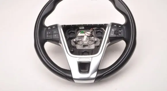 Volvo V40 Steering wheel P31332927