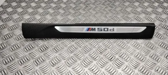 BMW X5 F15 Side skirt front trim 