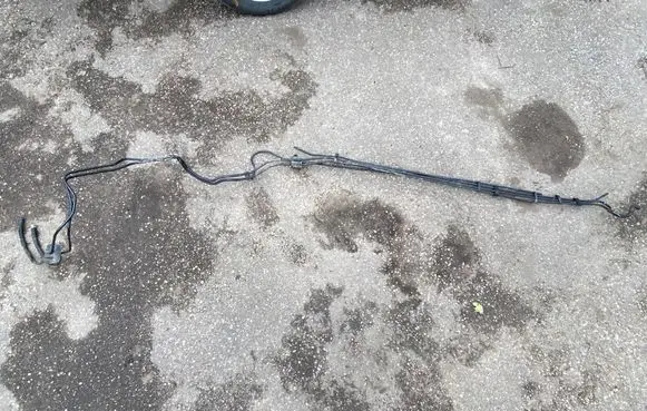 Audi A4 S4 B7 8E 8H Fuel line pipe 8E0201215AD 4E821490991P 8E0201216K