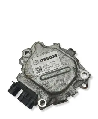 Mazda 6 Camshaft speed sensor PE01124Z0B 2351000444