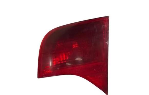 Tailgate rear/tail lights
