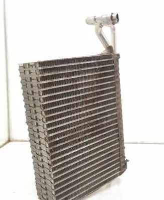 BMW X3 E83 Air conditioning (A/C) radiator (interior) H9104004 4224920 B1254003