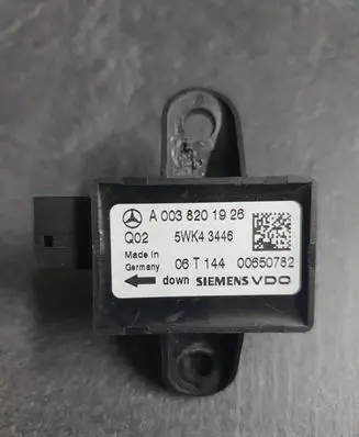 Mercedes-Benz R W251 Airbag deployment crash/impact sensor A0038201926 5WK43446