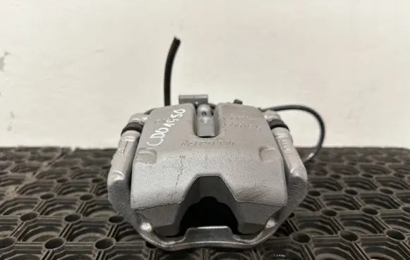 BMW 5 G30 G31 G38 Rear brake caliper