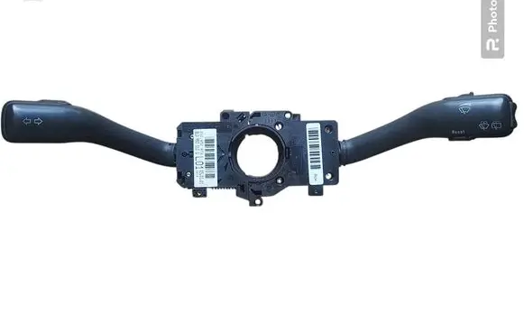 Audi A6 S6 C5 4B Wiper turn signal indicator stalk/switch 8L0953513G
