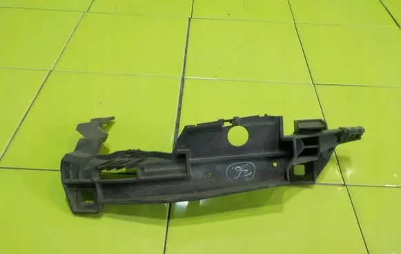 Rover Range Rover Headlight part 1301329336 NP413