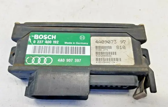 Audi A6 S6 C4 4A Fuel injection control unit/module 0227400192
