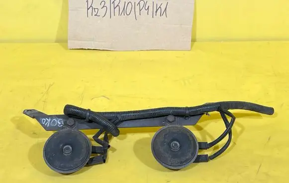 Nissan Juke I F15 Horn signal