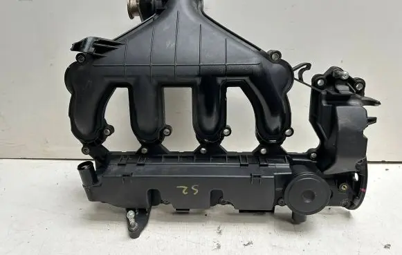 Volvo V50 Intake manifold 96626889