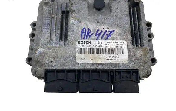 Renault Master II Engine control unit/module ECU 8200635663 0281013363