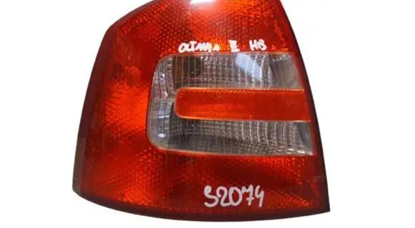 Skoda Octavia Mk2 (1Z) Rear/tail lights 1Z5945095A 1Z5945111A