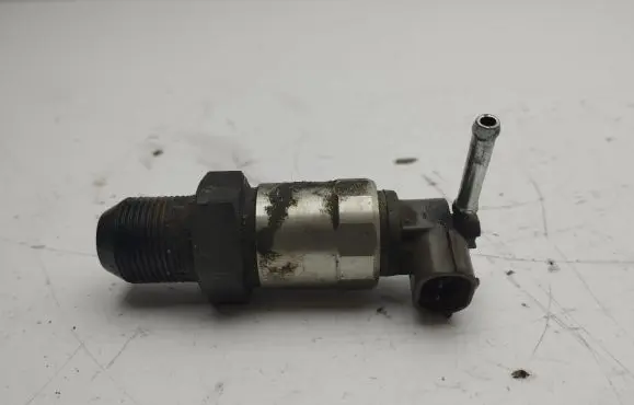 Lexus IS 220D-250-350 Fuel pressure regulator CJ011264