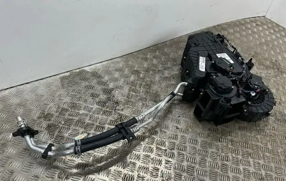 Chrysler Pacifica Interior heater climate box assembly P68342100AC 68342100AB TPYER2969B0193