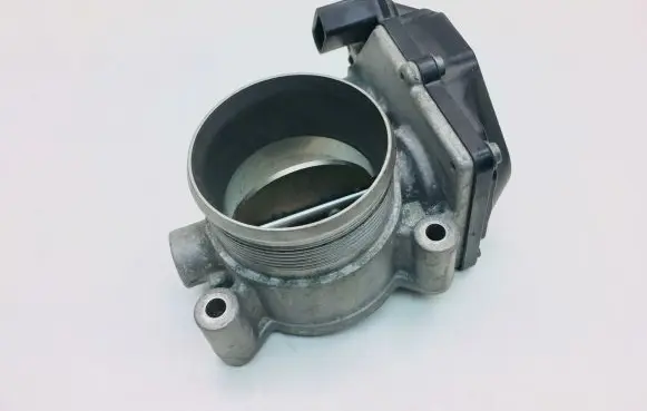 Volkswagen Amarok Throttle valve 03L128063H