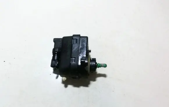 Renault Scenic I Headlight level adjustment motor 7700840141