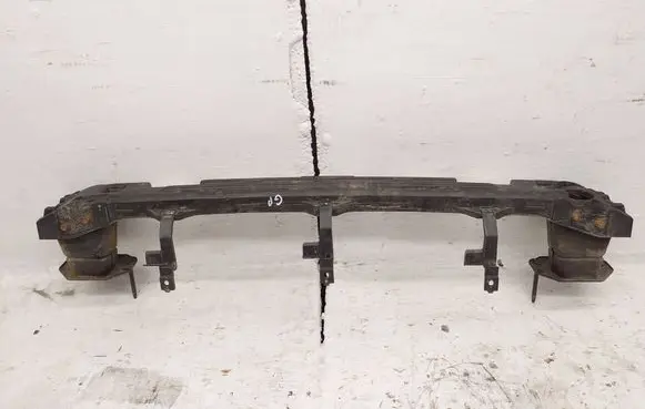 Hyundai Kona I Rear bumper cross member 86630DDAA0