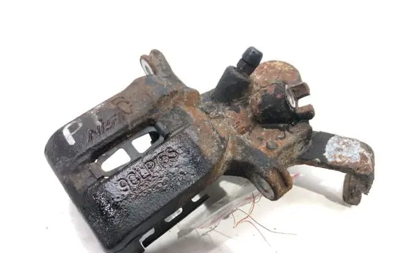 Suzuki SX4 Rear brake caliper