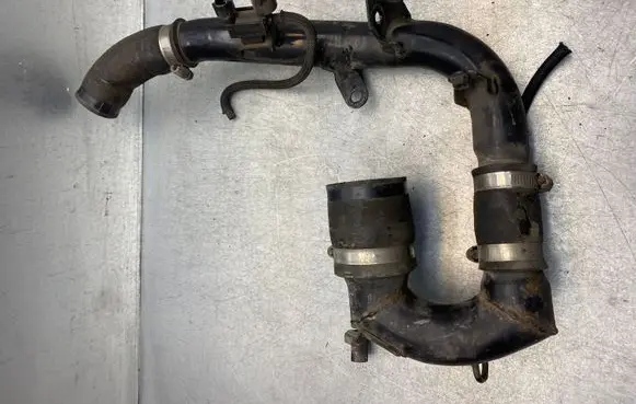 Toyota Corolla Verso E121 Intercooler hose/pipe 9091012232