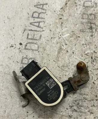 BMW 5 F10 F11 Headlight/headlamp level sensor 6784072