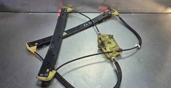 Audi A6 S6 C6 4F Front window lifting mechanism without motor 4F0837462D