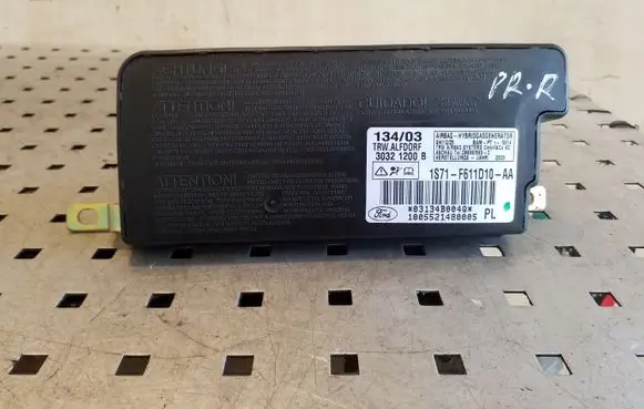 Ford Mondeo Mk III Seat airbag 1S71F611D10AA