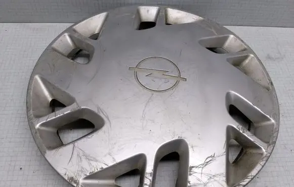 Opel Astra G R13 wheel hub/cap/trim 90372635