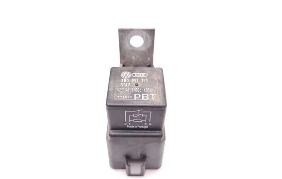 Man TGE 1gen Other relay 3B0951253 V23136J1006J056