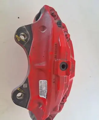 Chevrolet Corvette C7 Front brake caliper