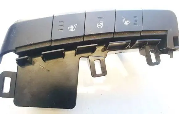 KIA EV6 Seat heating switch 93300cv820 230519