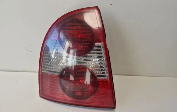 Volkswagen PASSAT B5.5 Rear/tail lights 28409014