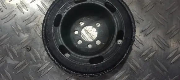 Audi A3 S3 8L Crankshaft pulley 06A105255F