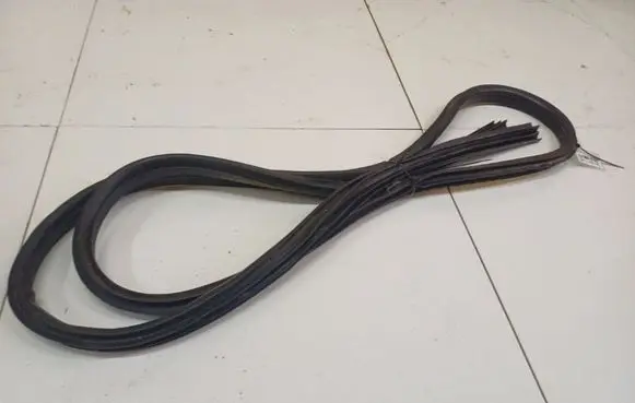 Ford Galaxy Rubber seal rear door 