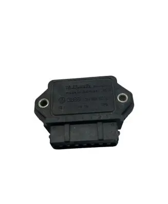 Audi 100 200 5000 C3 Ignition amplifier control unit 211905351D