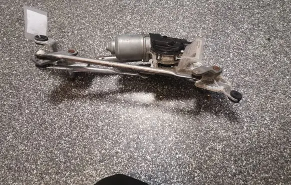 Suzuki Liana Front wiper linkage and motor 3811079J00 1593000850
