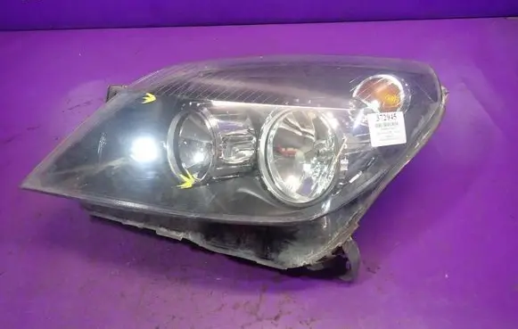 Opel Astra H Headlight/headlamp