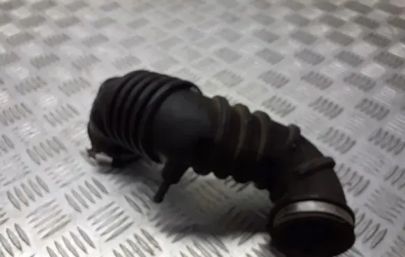 Mitsubishi Colt Air intake hose/pipe