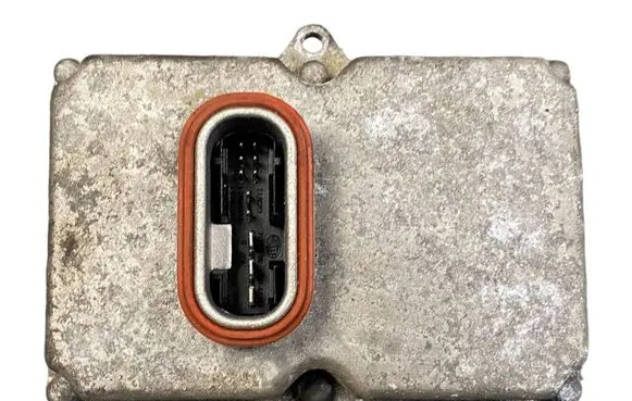 Mercedes-Benz E W211 Headlight ballast module Xenon 5DF00827900 A0028202426 837539