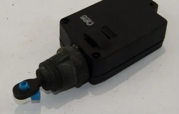 Hyundai Santa Fe Central locking motor 