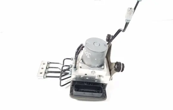 BMW 7 F01 F02 F03 F04 ABS Pump 6851382