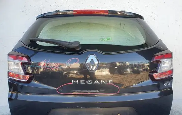 Renault Megane III Tailgate/trunk/boot lid