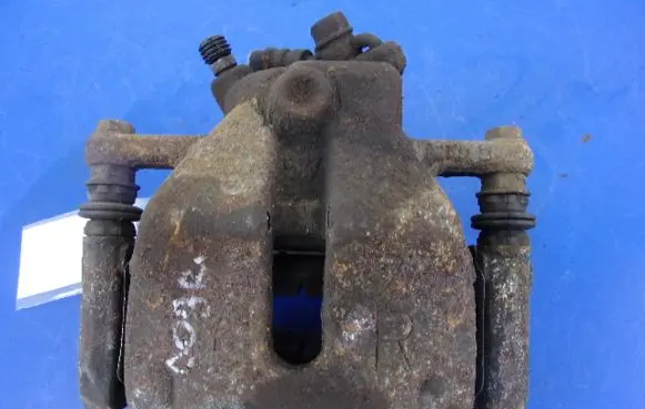 Fiat Sedici Front brake caliper